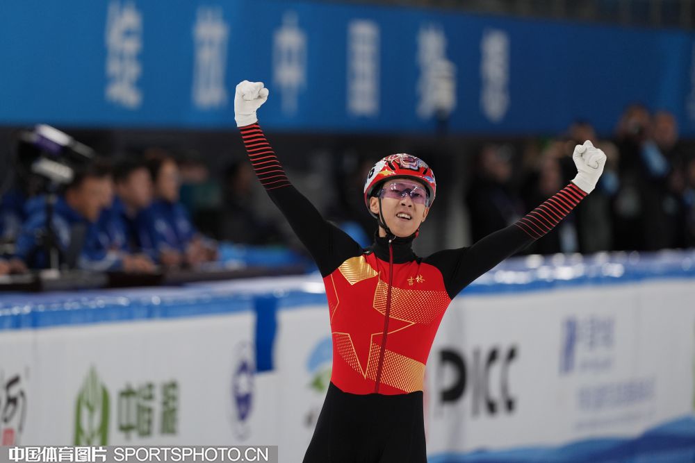 土耳其11月世预赛大名单：恰20领衔，詹-乌尊、厄泽尔缺席